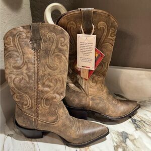 Durango Brown Heeled Boots